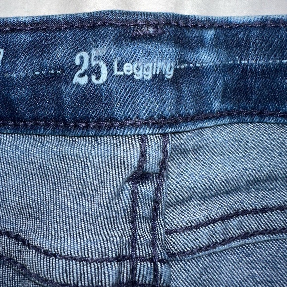 Levi's Leggings Jeans Size 25 - Picture 2 of 3